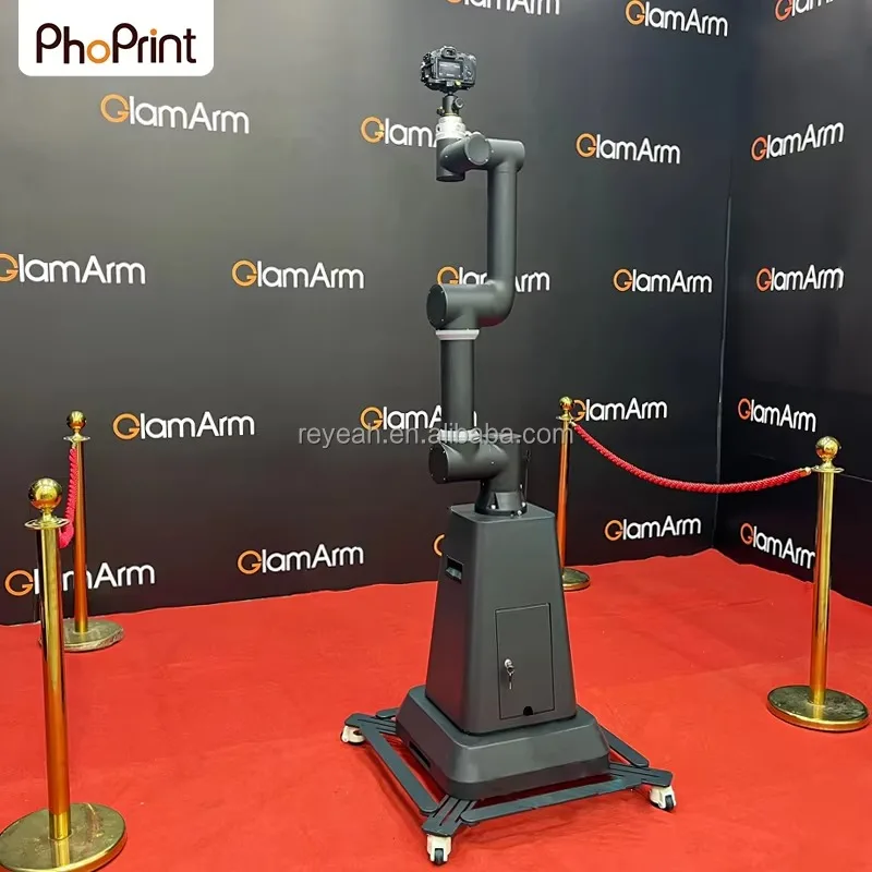 Glam Bot vs 360 Video Booth: Which One Is Right for Your Event?